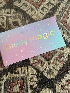 Formula Z Pretty Magic Shadow Palette